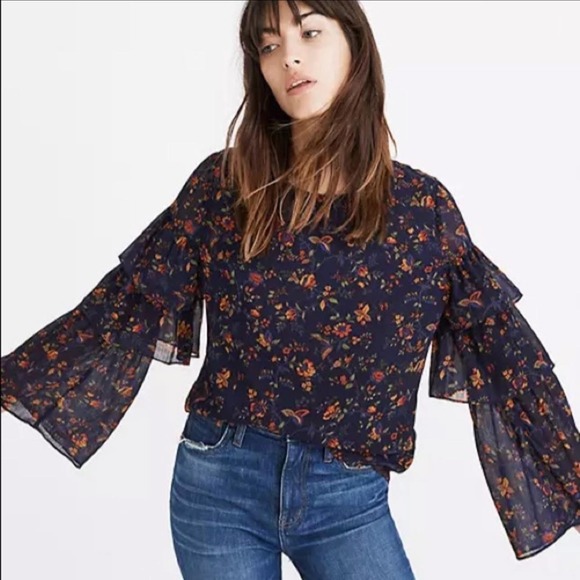 Madewell Tops - Madewell navy floral ruffle sleeve blouse  size large